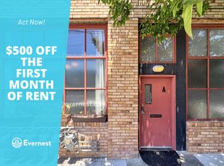 2201 West St APT A, Oakland, CA 94612