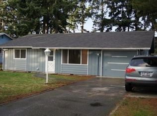1112 Ridgeway Dr, Oak Harbor, WA 98277