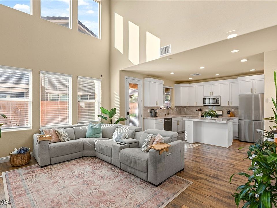 1st image of 11211 Napa Grape Ct