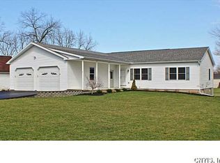 5 Oak Dr, Union Springs, NY 13160