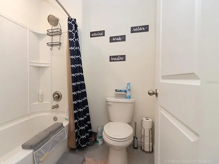 16372 NW 190th St — Photo 33