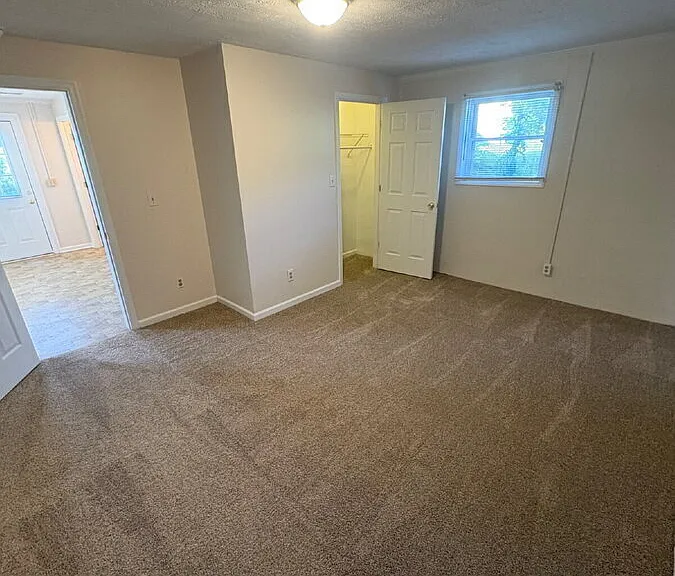 7066 Hat Creek Ln — Photo 18