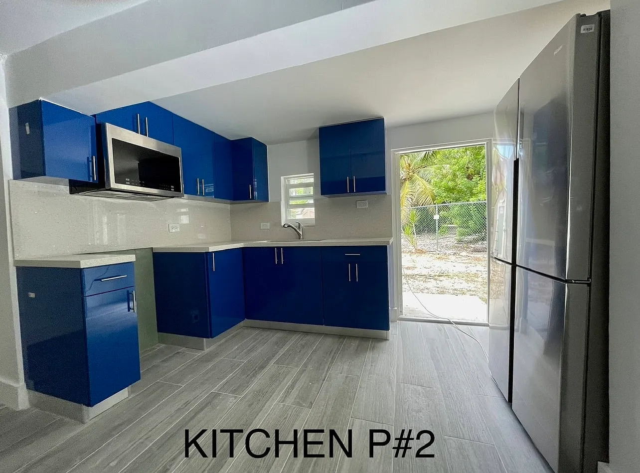 7 Sunset Road, Unit 3 — Photo 1
