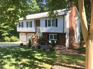 1506 Holly Cir, Wilkesboro, NC 28697