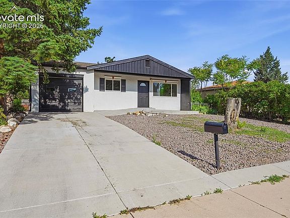 2nd image of 830 Tia Juana St
