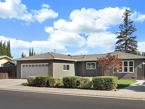 3rd image of 2212 Coley Ave