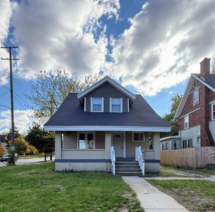 758 Prince St SE, Grand Rapids, MI, 49507