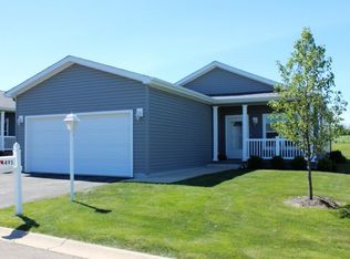 1495 Equestrian Dr, Grayslake, IL 60030