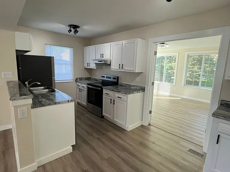 5090 Silver Bow Dr — Photo 5