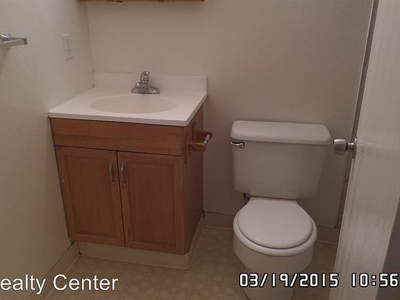 2nd image of 9540 Emerald Park Dr APT 3