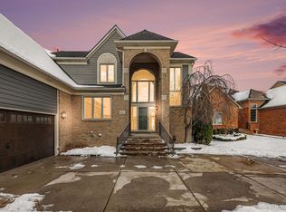 59807 Glacier Rdg N, Washington, MI 48094