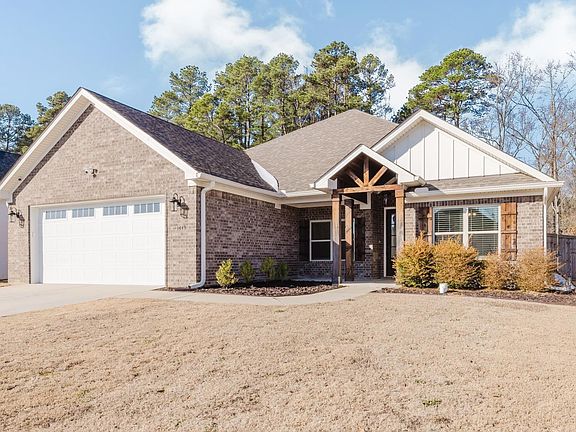2nd image of 1449 Woolridge Dr