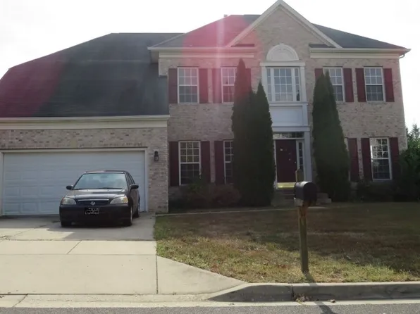 12431 Hillantrae Dr, Clinton, MD 20735