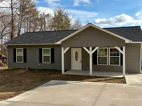 3719 Calico Rd, Lenoir, NC 28645