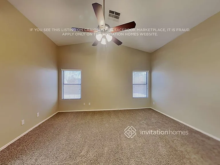 13383 W Watson Ln — Photo 10