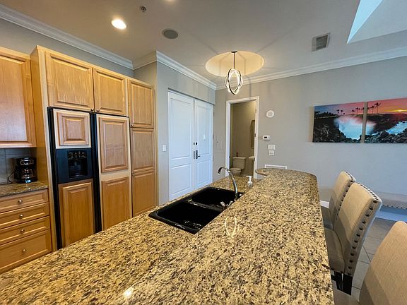 5th image of 5 Portofino Dr Suite 2102