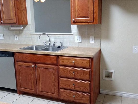 4th image of 8317 Juniper Dr