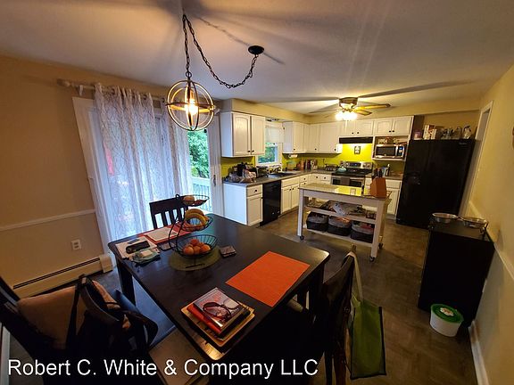 3rd image of 3 Randall Ave