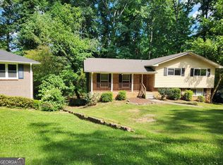 2674 Bryant Dr, East Pt, GA 30344