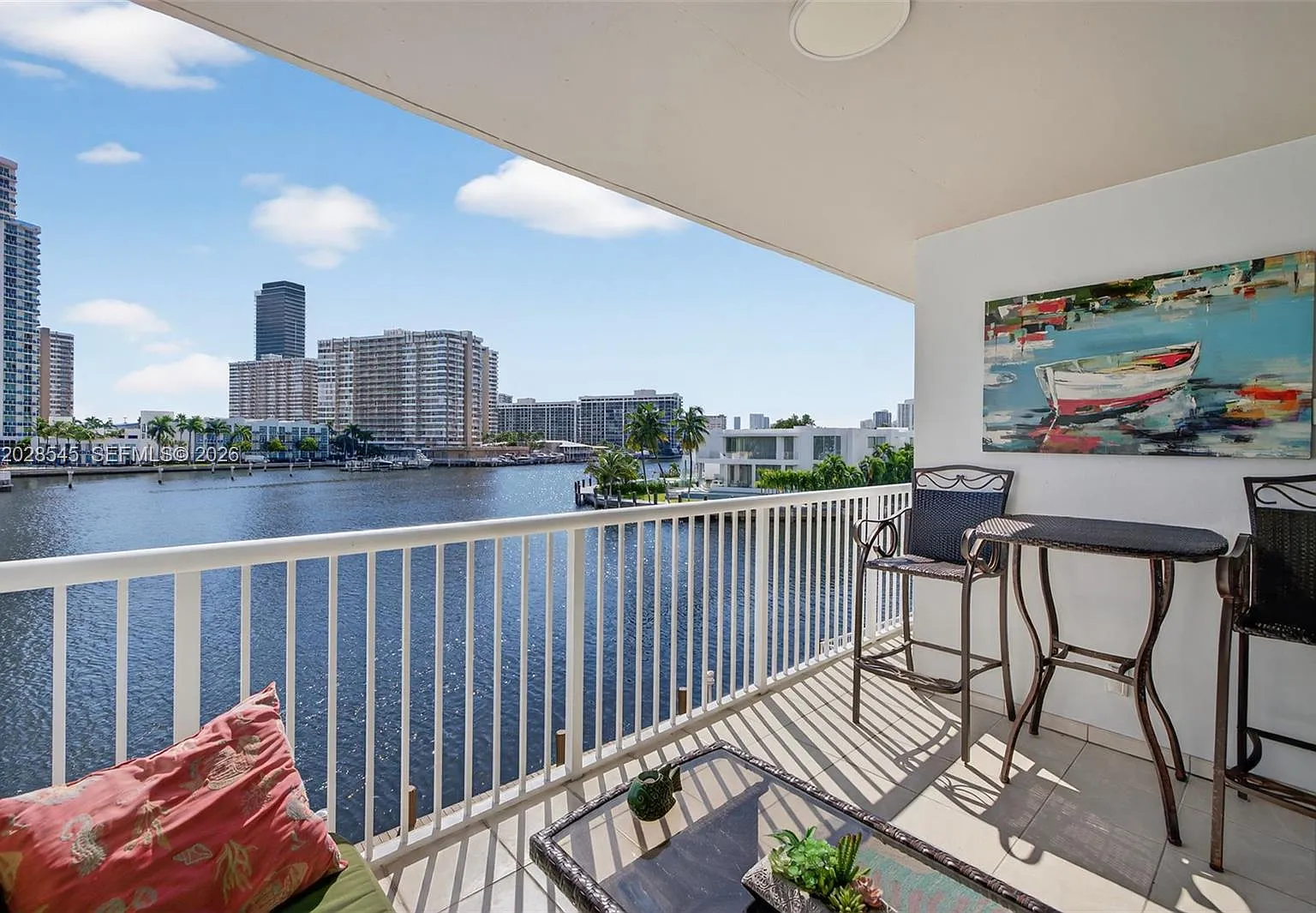 Dorsey Arms Condo — Photo 3