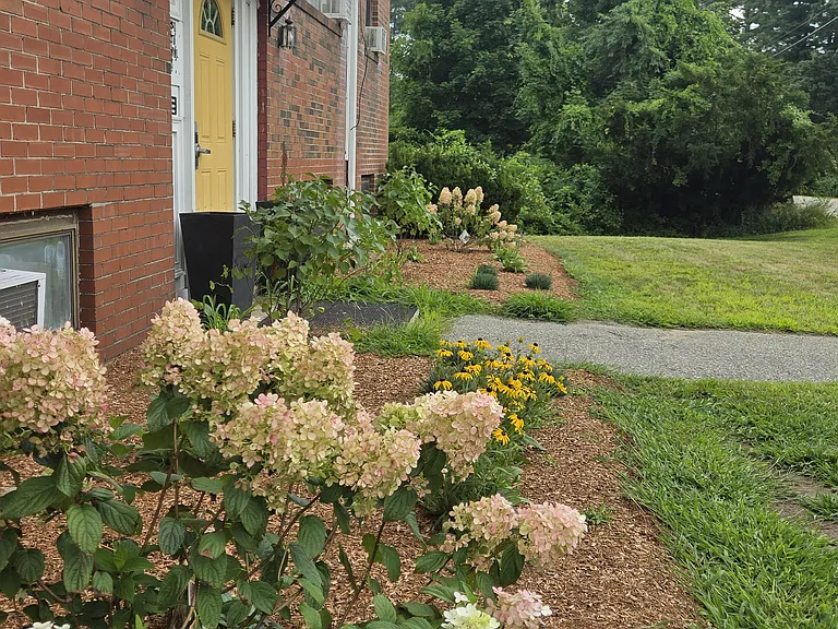 108 E Main St #10 — Photo 9