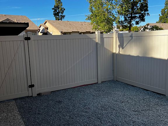 4th image of 7015 Wattle Dr