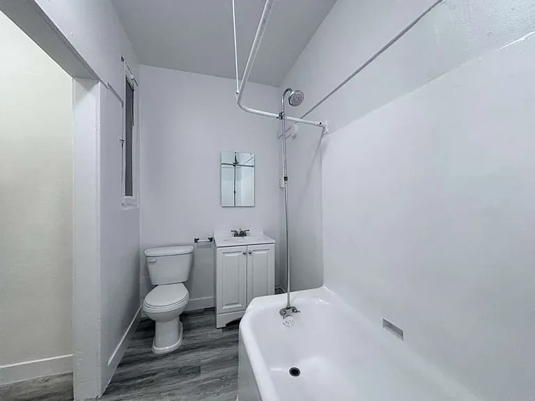 341 S Alvarado Street — Photo 12
