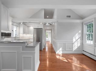 9 Old Jenckes Hill Rd UNIT 3, Lincoln, RI 02865