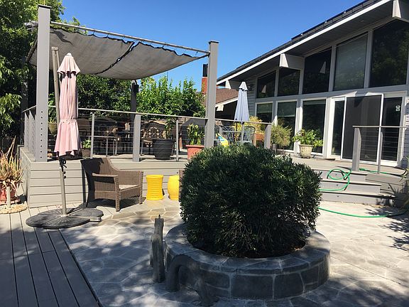 4th image of 2908 Canal Dr