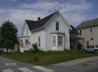 279 E Main St, Newport, VT 05855