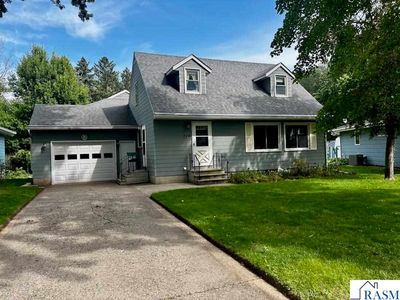 717 Upper Johnson Cir, Saint Peter, MN, 56082