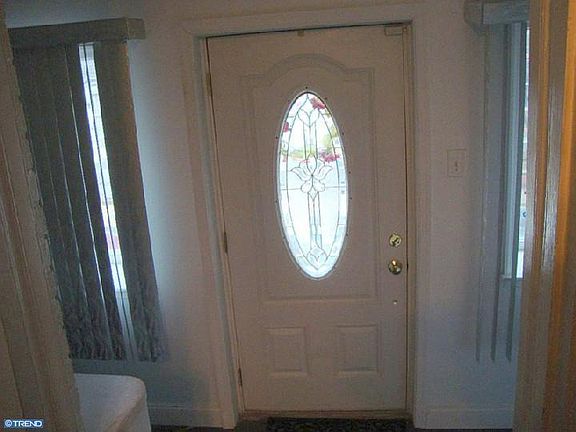 2nd image of 2434 Fitzgerald St