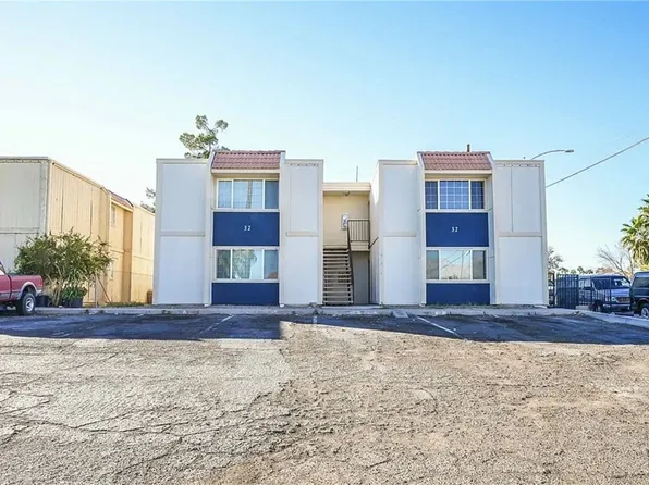 32 Gold Bar Ct, Las Vegas, NV 89110