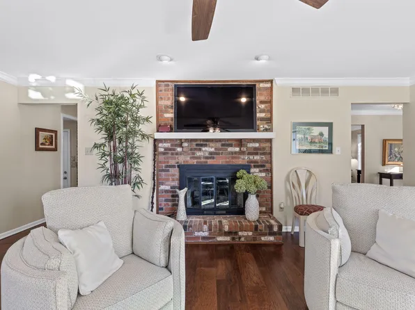 3405 Woodrail Ter, Columbia, MO 65203