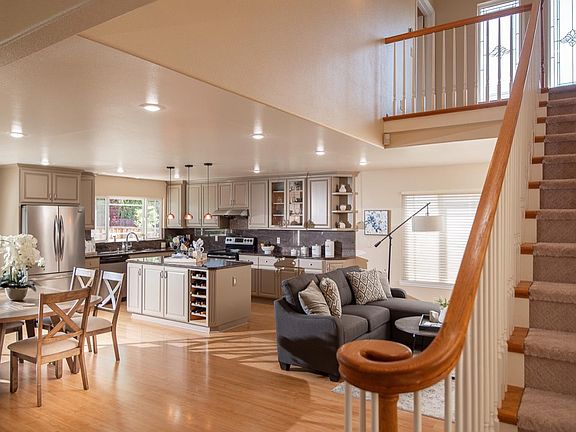 4th image of 7080 Martwood Way