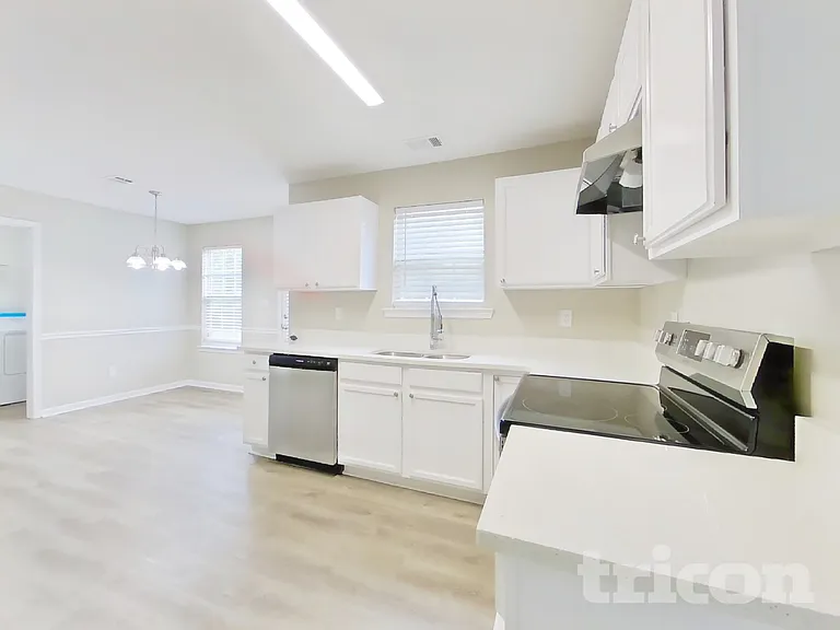 30 Kendall Ln — Photo 7