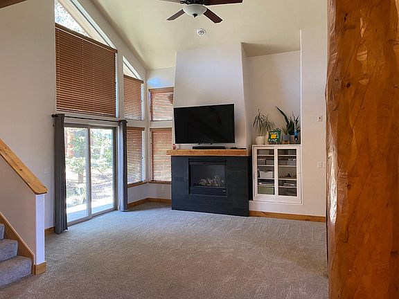 2nd image of 8435 N Pointe Dr
