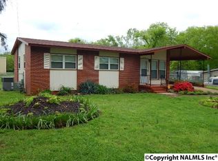 2504 Medaris Rd NW, Huntsville, AL 35810