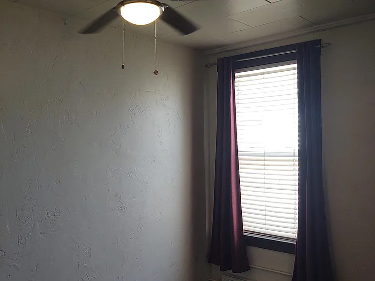 1208 8th Ave #3 — Photo 9