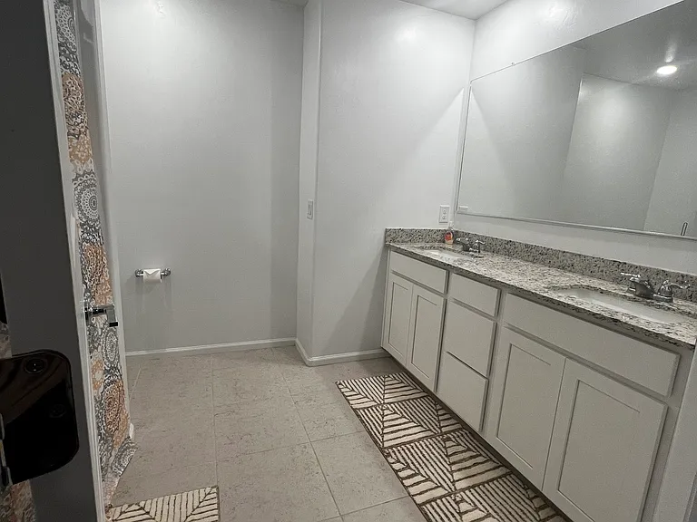 Upstairs Master Bath