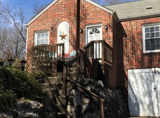 114 Forrest Ave, Athens, TN 37303