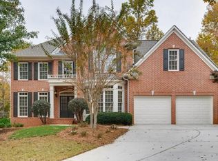 4217 Balmoral Glen Dr, Berkeley Lake, GA 30092