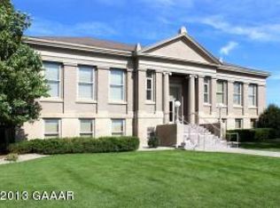 117 7th Ave W, Alexandria, MN 56308