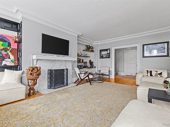 5th image of 8120 E Jefferson Ave APT 4F