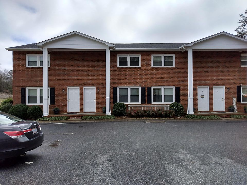 1st image of 3316 Amandas Ct #6