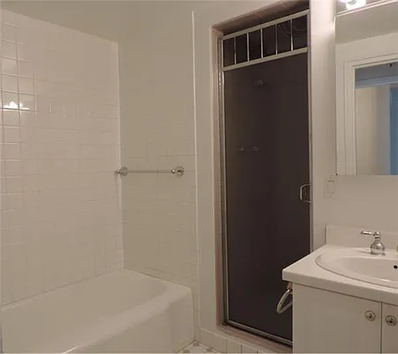 Rented by essential NEW YORK Real Estate | media 25