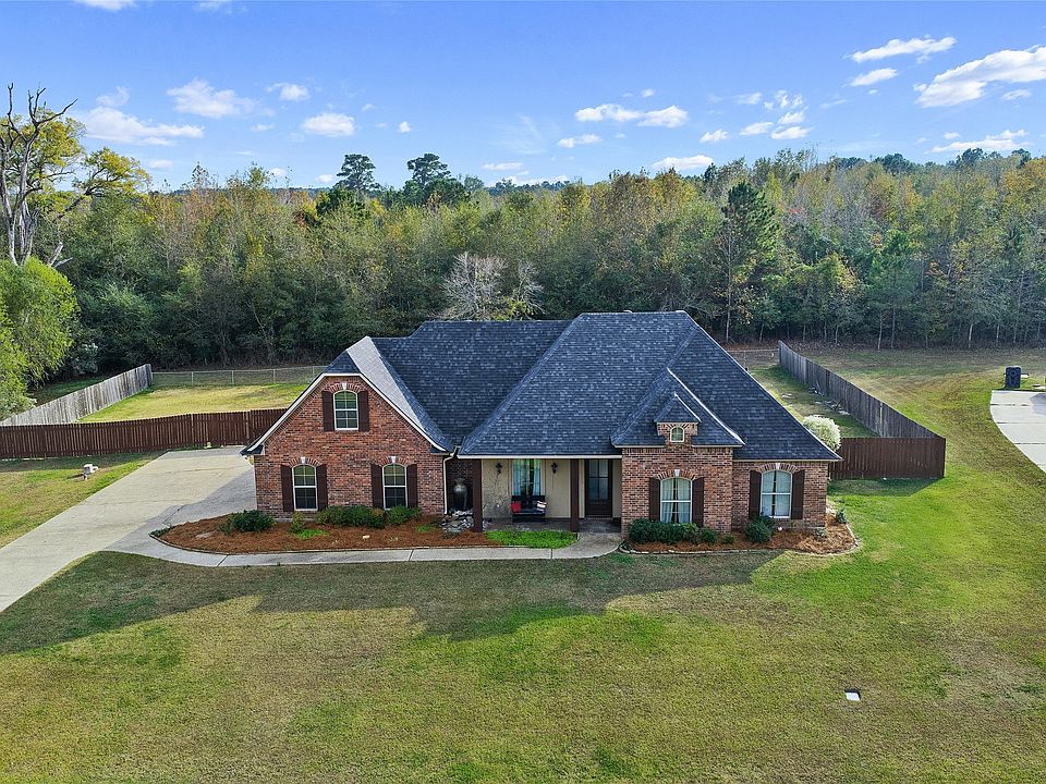 1st image of 363 Leigh Ln