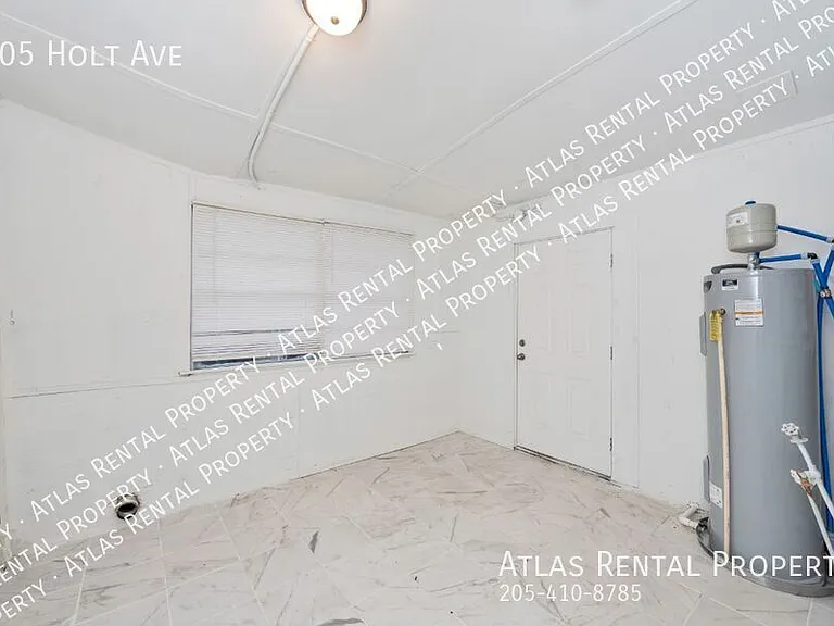 105 Holt Ave — Photo 23