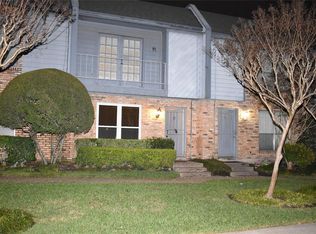 6202 Skyline Dr APT 10, Houston, TX 77057