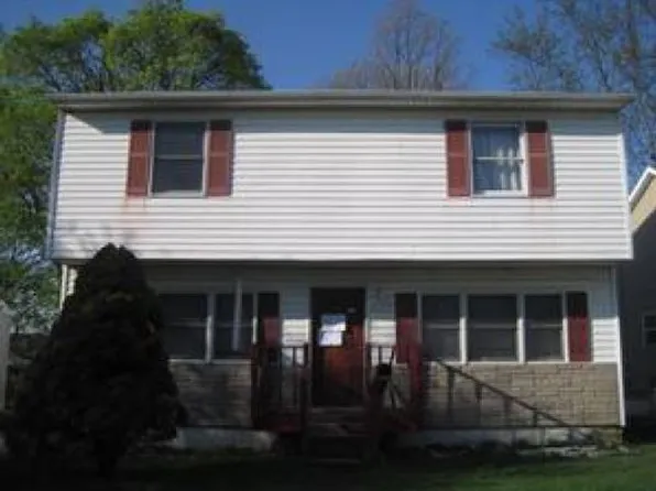 2933 Carter Ave, Chester, PA 19013